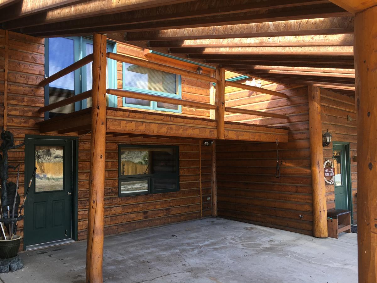 קודי Yellowstone Valley Vacation Lodge מראה חיצוני תמונה